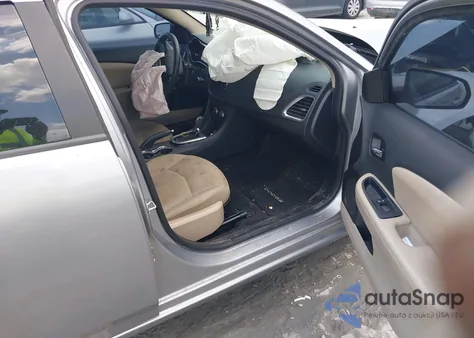 2014 Dodge Avenger Se V6 z USA, uszkodzony, nr VIN 1C3CDZAG3EN168862